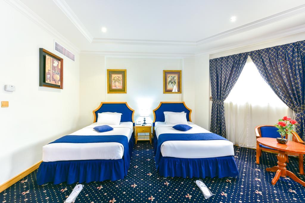 דוחה Cayam Hotel מראה חיצוני תמונה