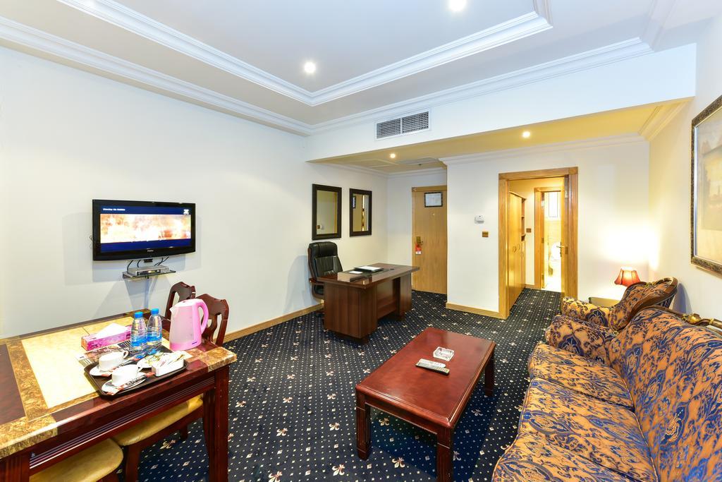 דוחה Cayam Hotel מראה חיצוני תמונה