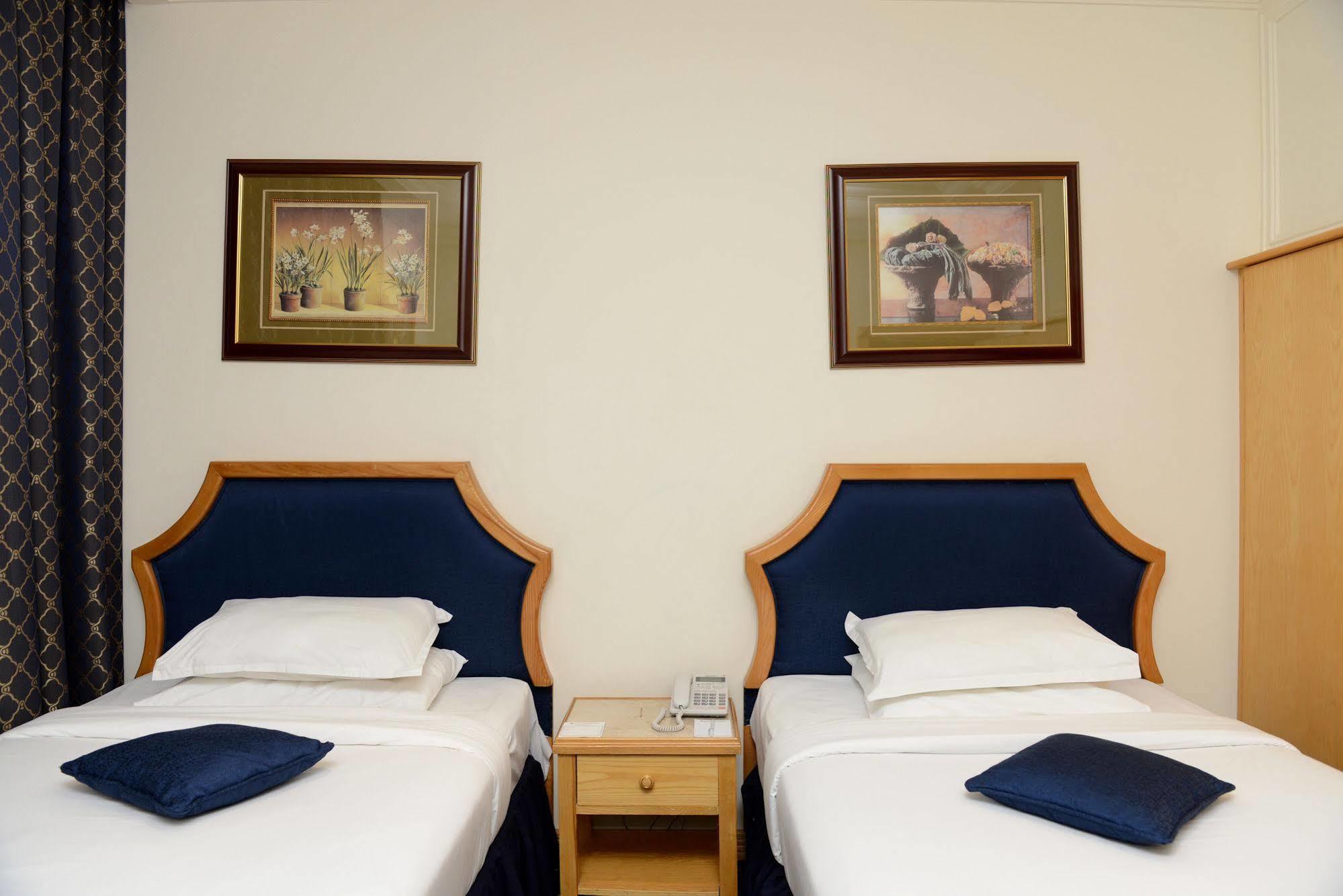 דוחה Cayam Hotel מראה חיצוני תמונה