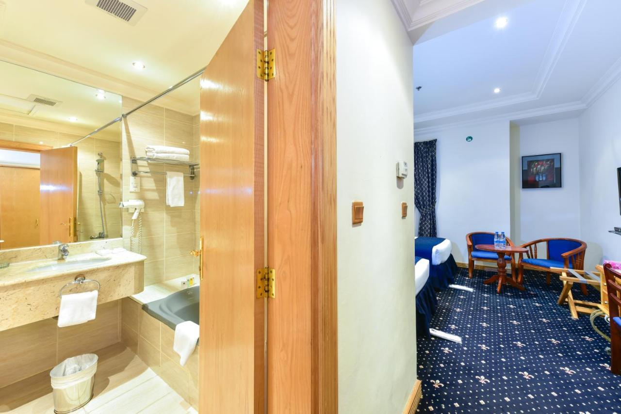 דוחה Cayam Hotel מראה חיצוני תמונה